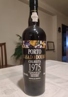 Garrafa Vinho do Porto Casa do Douro 1975... CLASSIFICADOS Bonsanuncios.pt