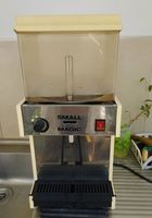 Máquina refrigeração de sumos para café pastelaria hotel ect... ANúNCIOS Bonsanuncios.pt